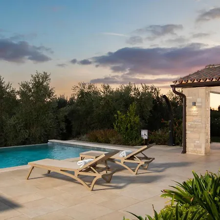 فيلة Casa Ginetto By Guide *