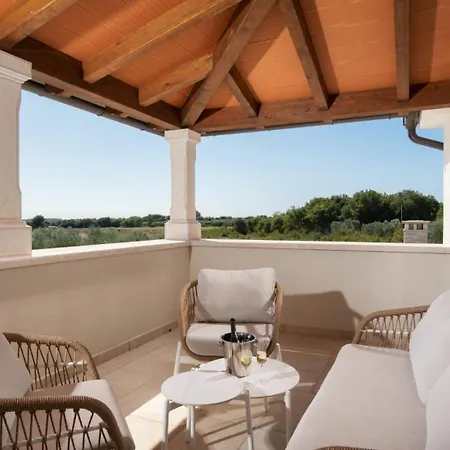 Casa Ginetto By Guide بولا